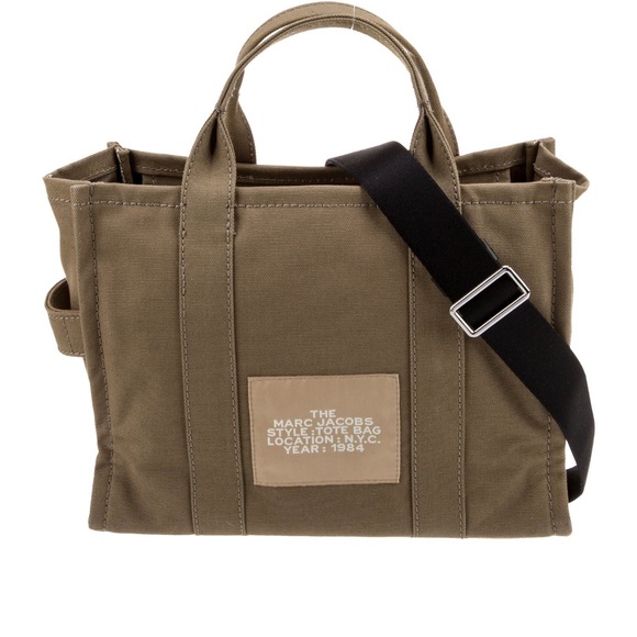 Marc Jacobs The Tote Bag - Picture 3 of 6